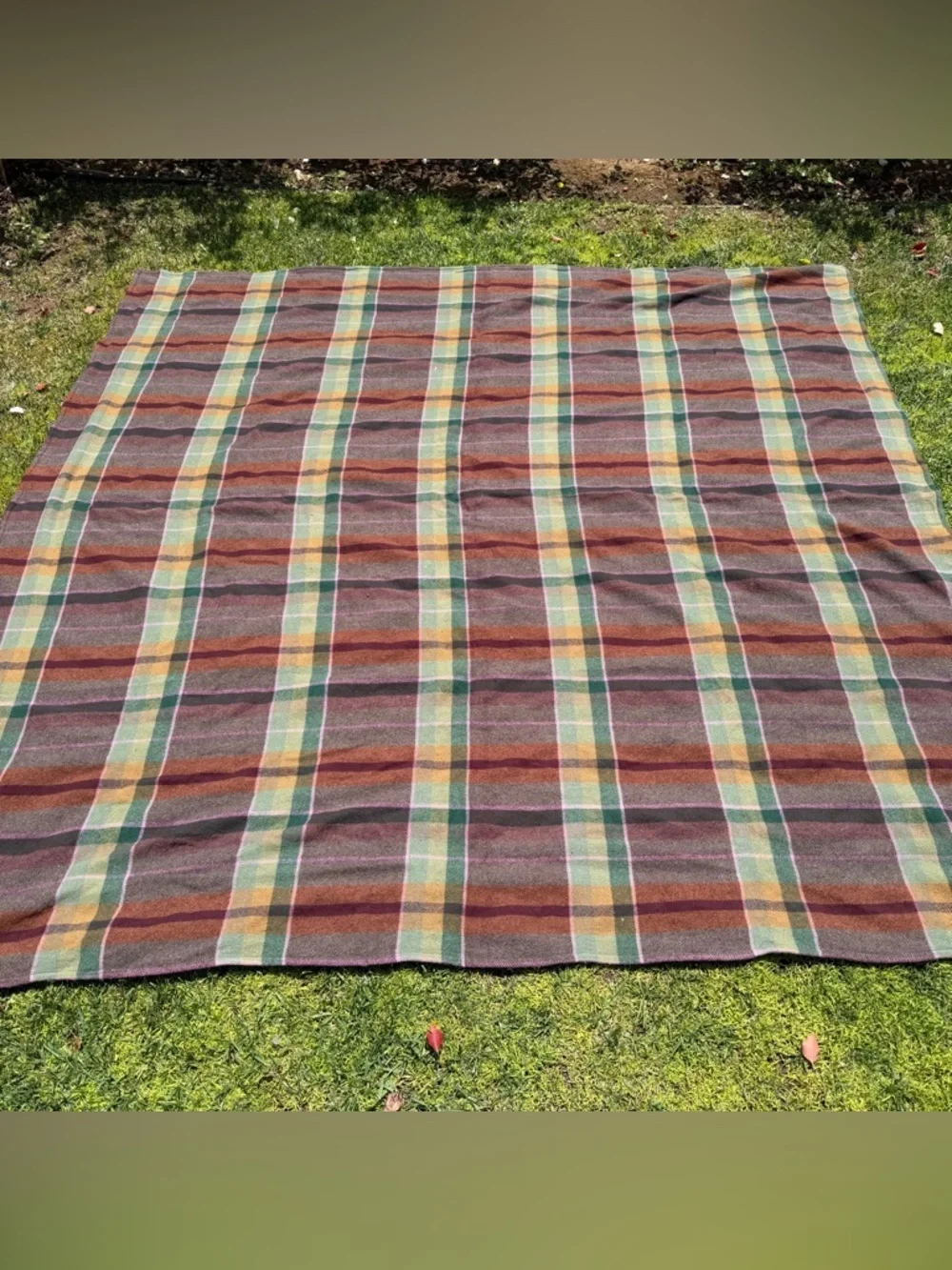 VTG Lauren Ralph Lauren Brittany Plaid 100% Wool Queen Blanket Earth Tones READ